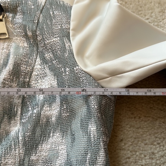 Bebe jacket - Picture 11 of 12